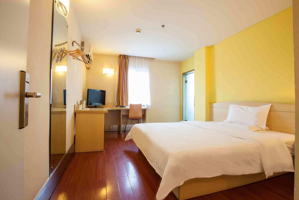 7Days Inn Nanchang North Railway Station Square Pokoj fotografie